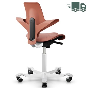 HAG Capisco Puls 8020 Rosehip mit Bezug LIght blush Select (Gabriel) Gestell weiß HAG Capisco Puls 8020 Rosehip mit Bezug LIght blush Select (Gabriel) Gestell weiß